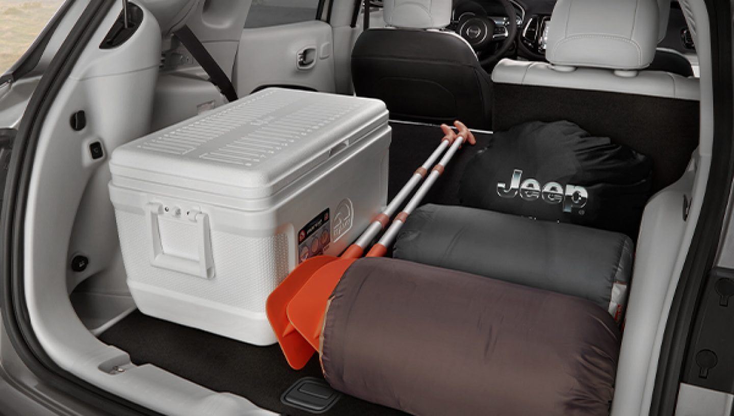 Jeep Compass 2020 Adentro Mobil Jeep Edmunds also has jeep compass pricing, mpg, specs, pictures, safety features, consumer reviews and more. jeep compass 2020 adentro mobil jeep