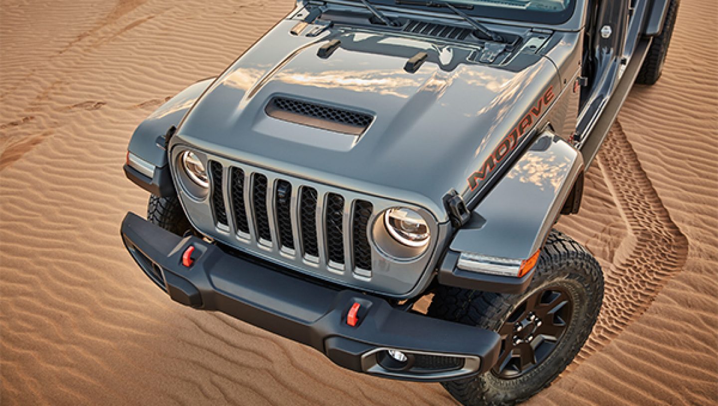 Jeep Gladiator Mojave Primera Camioneta De Tamano Mediano Calificada Para Andar Por El Desierto Jeep Gladiator Mojave Primera Camioneta De Tamano Mediano Calificada Para Andar Por El Desierto